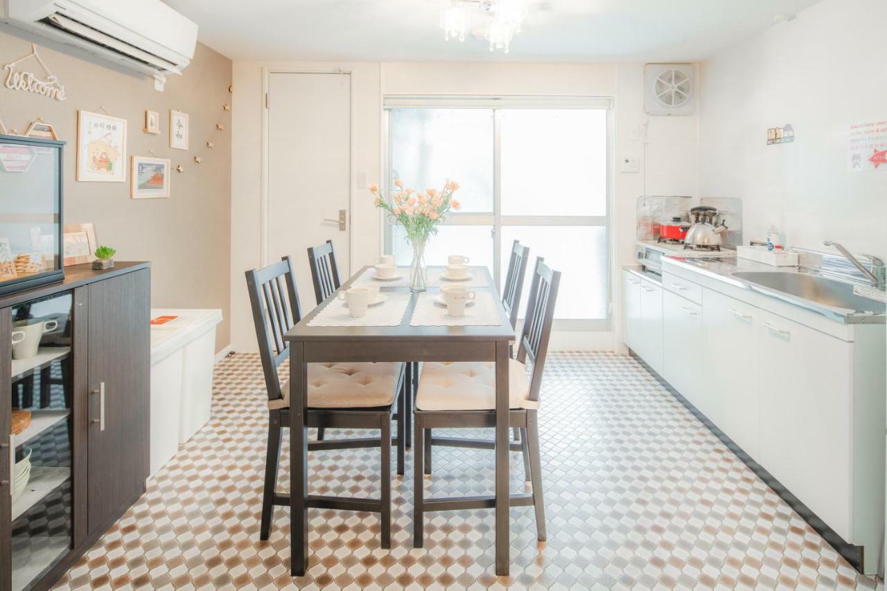 Sakuragawa No Shima Apartment Osaka Exterior photo